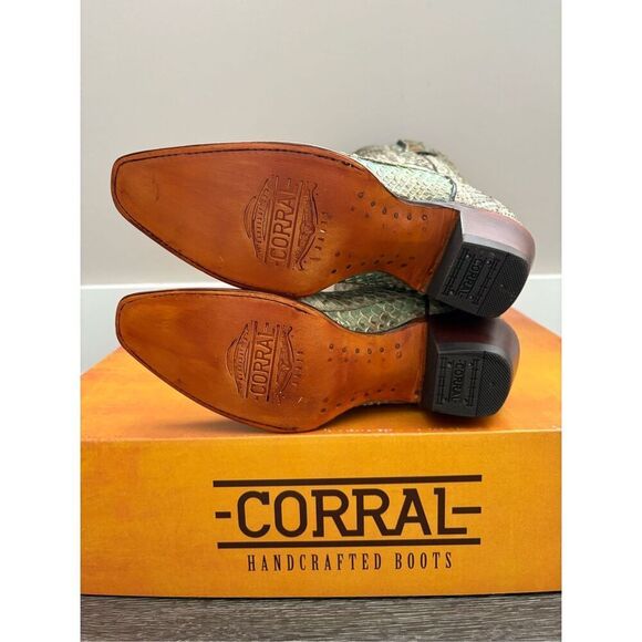 NIB Corral Gold Full Python Limited Edition Women’s Cowboy Boots Size 7.5 - Picture 5 of 11